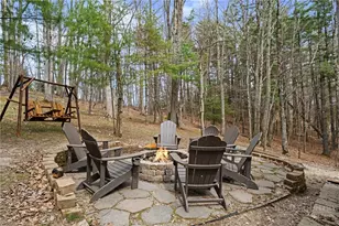 104 Oak Rd, Beech Mountain, NC 28604 - Photo 5