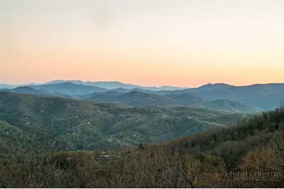 64 Sunset Strip, Banner Elk, NC 28604 - Photo 3