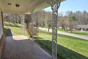 119 Forest Hill Dr, West Jefferson, NC 28694 - Photo 9