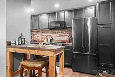 187 Pine Village #5, Blowing Rock, NC 28605 - Photo 27