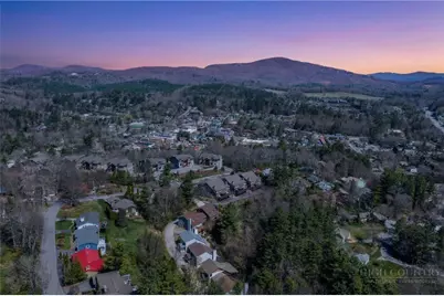 187 Pine Village #5, Blowing Rock, NC 28605 - Photo 41