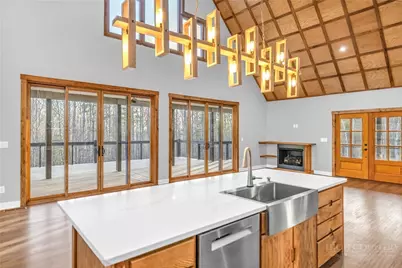 250 Noahs Ridge, Fleetwood, NC 28626 - Photo 15