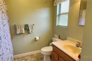 144 Village Dr, Boone, NC 28607 - Photo 21