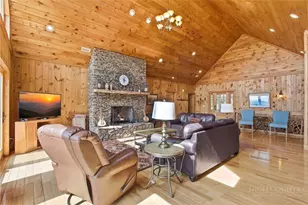 2081 Blackberry Rd, Boone, NC 28607 - Photo 17