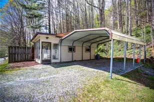 129 J L Norris Dr, Boone, NC 28607 - Photo 5