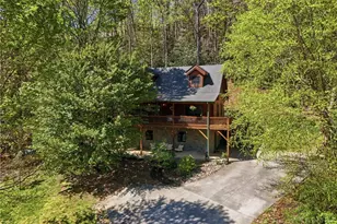 3925 Austin Vly Dr, Lenoir, NC 28645 - Photo 3