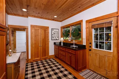 270 Buxton Street, Blowing Rock, NC 28605 - Photo 21