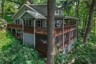 270 Buxton St, Blowing Rock, NC 28605 - Photo 3