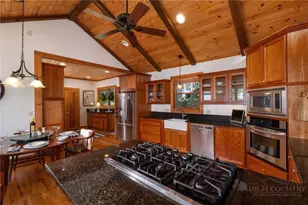 270 Buxton St, Blowing Rock, NC 28605 - Photo 21
