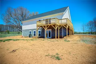 1052 Halsey Knob Rd, Sparta, NC 28675 - Photo 7