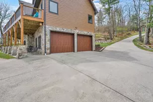 7054 Grandview Cir, Newland, NC 28657 - Photo 3