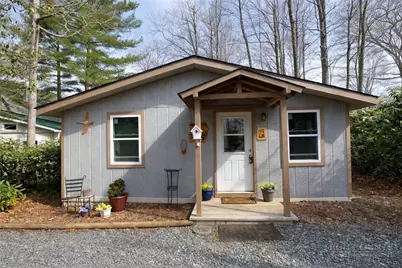 123 Whispering Pine Loop, Newland, NC 28657 - Photo 3