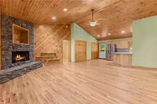 148 Woodby Ridge Rd, Vilas, NC 28692 - Photo 5