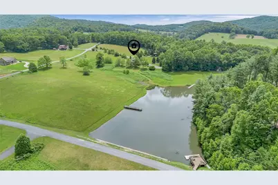 218 Cherokee Circle, Jefferson, NC 28640 - Photo 3