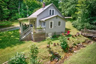 129 Troys Trl, Todd, NC 28684 - Photo 3