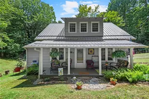 129 Troys Trl, Todd, NC 28684 - Photo 7