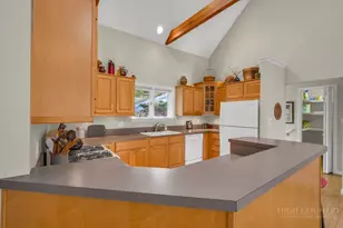 407 Peacock Dr, Blowing Rock, NC 28605 - Photo 13