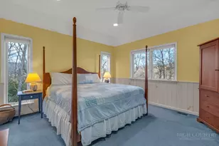 407 Peacock Dr, Blowing Rock, NC 28605 - Photo 17
