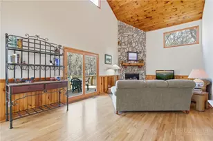 626 Galax Cir, Blowing Rock, NC 28605 - Photo 17