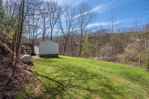1848 W Mill Creek Rd, Warrensville, NC 28693 - Photo 45