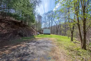 1848 W Mill Creek Rd, Warrensville, NC 28693 - Photo 9