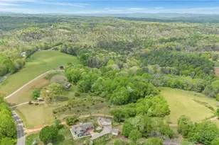 2543 Bethany Ford Rd, Roaring River, NC 28669 - Photo 17