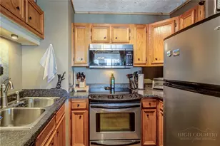 103 Sugar Ski Dr, Sugar Mountain, NC 28604 - Photo 15