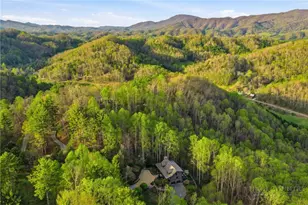 151 Man O War S, Vilas, NC 28692 - Photo 5