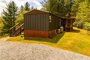 9050 Pittmans Gap Rd, Newland, NC 28657 - Photo 29