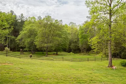 611 Briar Creek Drive, North Wilkesboro, NC 28659 - Photo 35