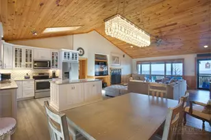 230 Twin Ponds Rd, Banner Elk, NC 28604 - Photo 17