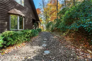 1584 Hattie Hill Rd, Vilas, NC 28692 - Photo 3