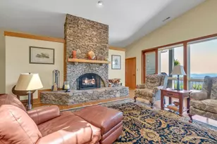 200 Longview Dr, Blowing Rock, NC 28605 - Photo 9