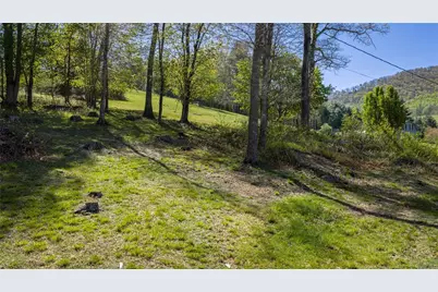 455 Gaither Poe Road, Laurel Springs, NC 28644 - Photo 5