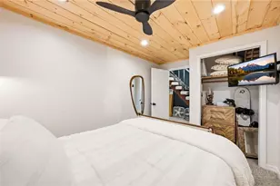 429 Green Cove Rd, Sugar Mountain, NC 28604 - Photo 29