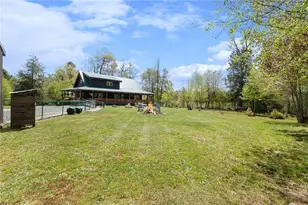 5706 Mortimer Rd, Newland, NC 28657 - Photo 29