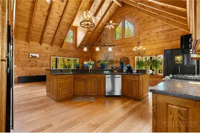 5706 Mortimer Road, Newland, NC 28657 - Photo 11
