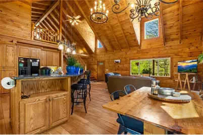 5706 Mortimer Road, Newland, NC 28657 - Photo 7