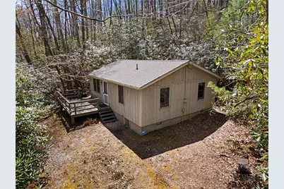 8977 Rose Hollow Avenue, Newland, NC 28657 - Photo 1