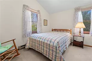 8977 Rose Hollow Ave, Newland, NC 28657 - Photo 11