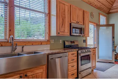 426 Cook Town Road, Bakersville, NC 28705 - Photo 9