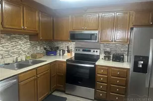 303 Sugar Top Dr, Sugar Mountain, NC 28604 - Photo 7