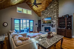214 Pasture Ln, Banner Elk, NC 28604 - Photo 5