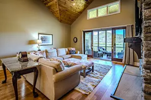 214 Pasture Ln, Banner Elk, NC 28604 - Photo 7
