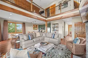 15 Eagle Vlg Cir, Banner Elk, NC 28604 - Photo 3