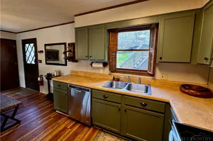 125 Lower Grouse Ridge Rd, Beech Mountain, NC 28604 - Photo 11