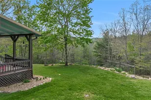 2259 Grassy Creek Rd, Grassy Creek, NC 28631 - Photo 13