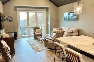 70 Paynes Ct, Roaring Gap, NC 28668 - Photo 3