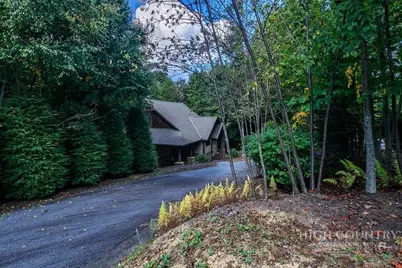 485 Woodlake Loop Road, Elk Park, NC 28622 - Photo 47