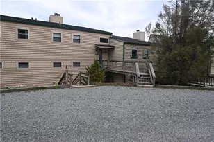111 Courtside Ln, Beech Mountain, NC 28604 - Photo 1